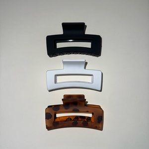Set of 3 Medium Matte Claw Clips for Hair